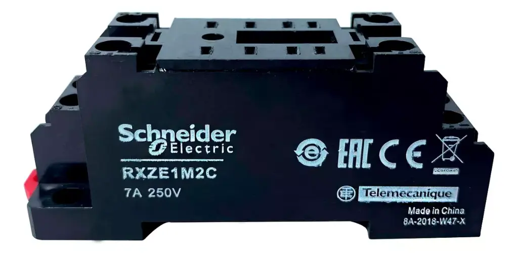RXZE1M2C RÖLE TABANI